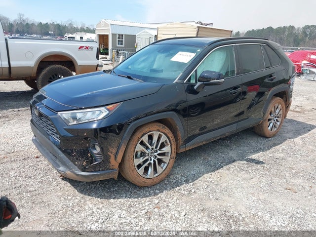 Toyota Rav4 Xle Premium 2019 2T3C1RFV8KW028662 Image 2