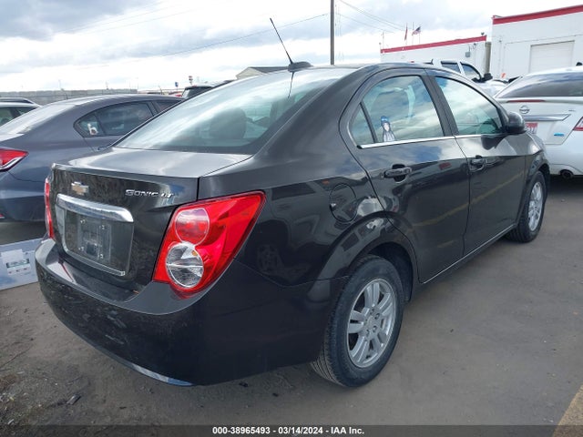 Chevrolet Sonic Lt Auto 2015 1G1JC5SG3F4189210 Image 4