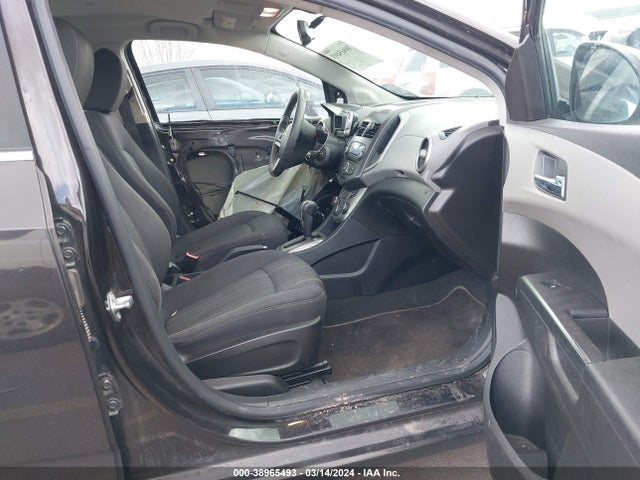 Chevrolet Sonic Lt Auto 2015 1G1JC5SG3F4189210 Image 5
