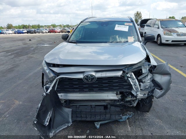 Toyota RAV4 LE 2020 2T3H1RFV7LC034980 Image 6