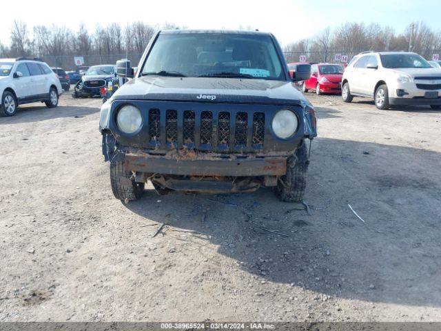 1C4NJRBB3FD207974 Jeep Patriot Sport