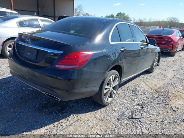 55SWF4JBXFU074423 Mercedes-Benz C 300 Luxury/sport