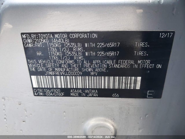 Toyota RAV4 LE 2018 JTMBFREV9JJ200029 Image 9