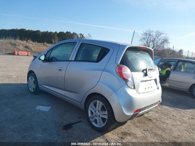 Chevrolet Spark 1lt Auto 2014 KL8CD6S92EC563470 Image 3
