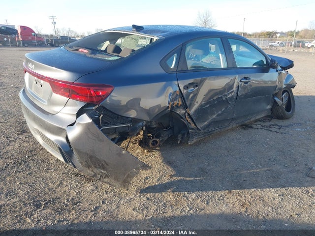 KIA Forte Lxs 2023 3KPF24AD8PE616771 Image 4