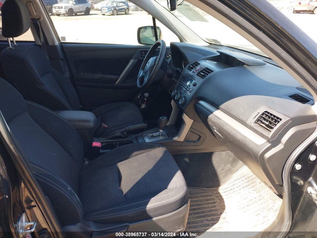 Subaru Forester 2.5i Premium 2014 JF2SJAEC4EH508965 Image 5