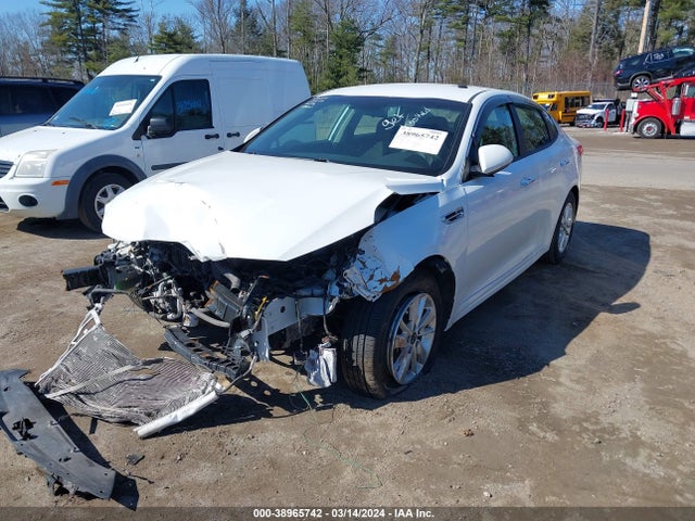 KIA Optima Lx 2016 5XXGT4L38GG110726 Image 2