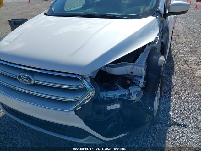 Ford ESCAPE SEL 2018 1FMCU0HD0JUA20280 Image 18