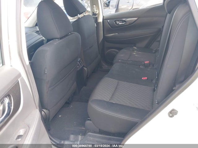 Nissan ROGUE S 2017 KNMAT2MT0HP530614 Image 8