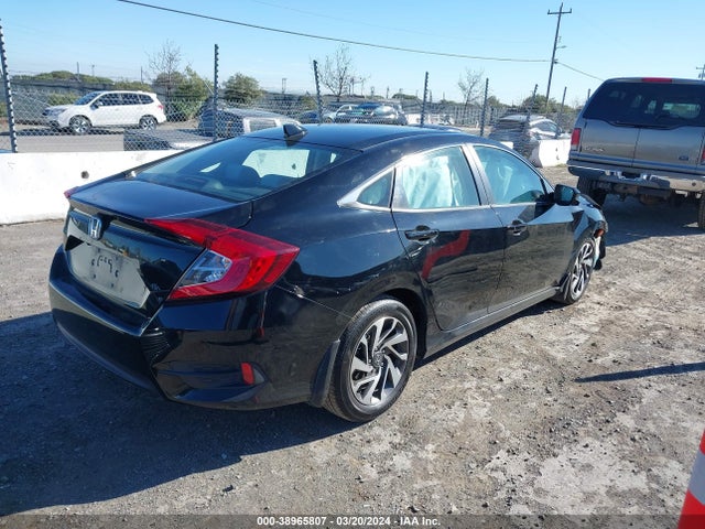 Honda CIVIC EX 2018 2HGFC2F72JH555774 Image 4