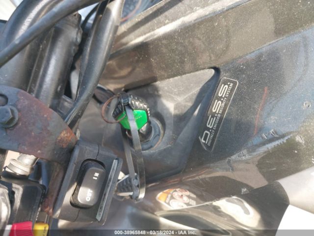 2019 CAN-AM OUTLANDER MAX 3JBLVAX45KJ000206 Photo 10