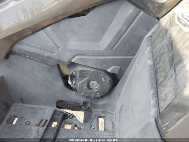 2019 CAN-AM OUTLANDER MAX 3JBLVAX45KJ000206 Photo 7