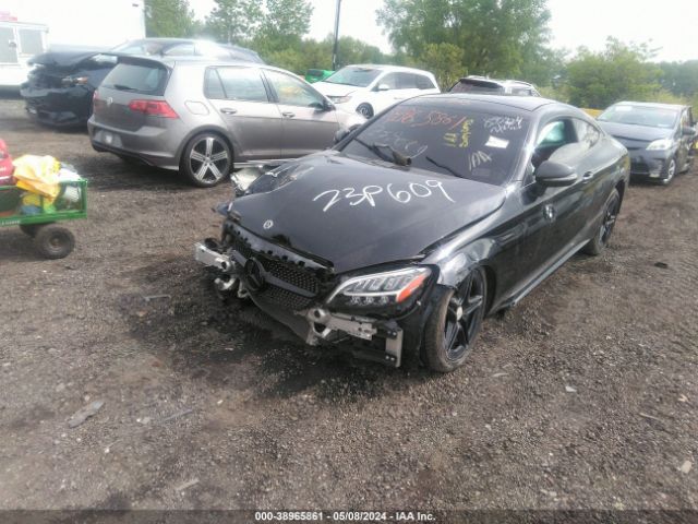WDDWJ8EB8KF855924 Mercedes-Benz C 300 4matic