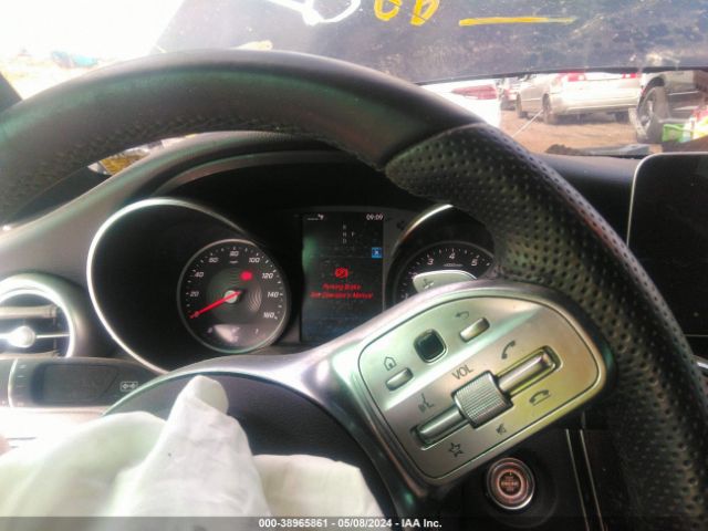 WDDWJ8EB8KF855924 Mercedes-Benz C 300 4matic