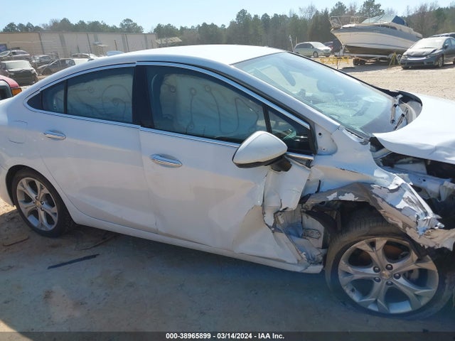 Chevrolet Cruze Premier Auto 2018 1G1BF5SM7J7142707 Image 12