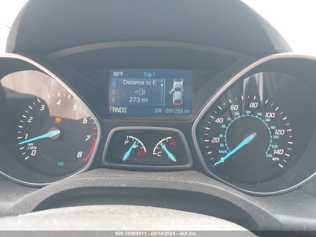 1FMCU0G73FUA36038 Ford ESCAPE SE
