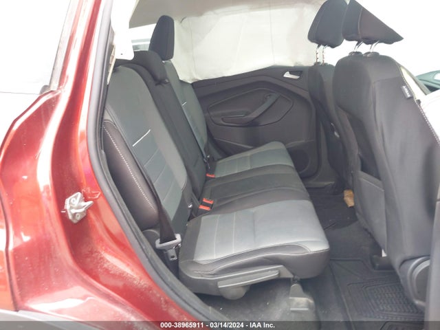 1FMCU0G73FUA36038 Ford ESCAPE SE