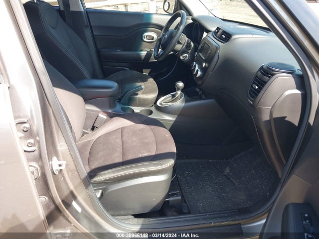 KIA Soul 2017 KNDJN2A22H7485567 Image 5