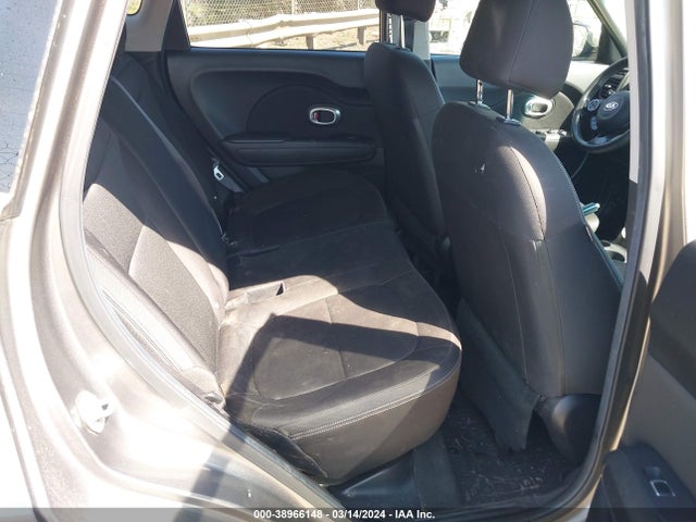 KIA Soul 2017 KNDJN2A22H7485567 Image 8