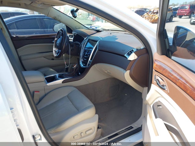 3GYFNDE33ES562202 Cadillac Srx Premium Collection