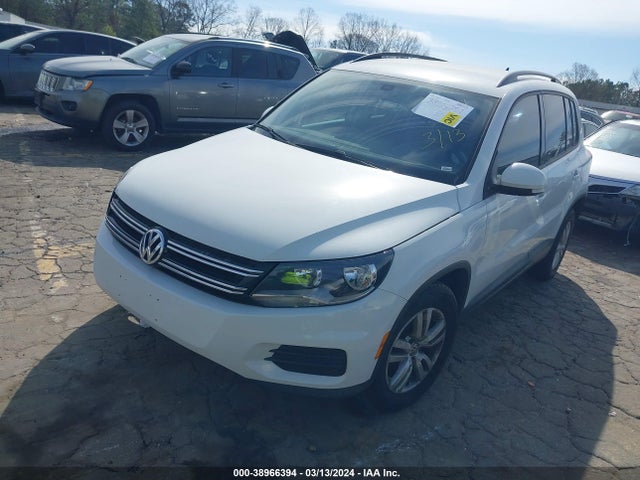 WVGAV7AX0HK001011 Volkswagen Tiguan 2.0t S