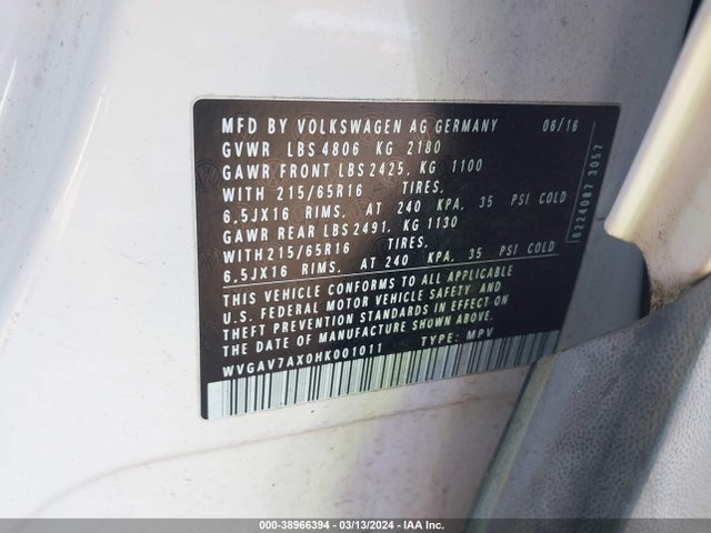 WVGAV7AX0HK001011 Volkswagen Tiguan 2.0t S