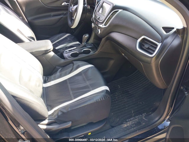 Chevrolet EQUINOX LT 2019 2GNAXUEV0K6221532 Image 5
