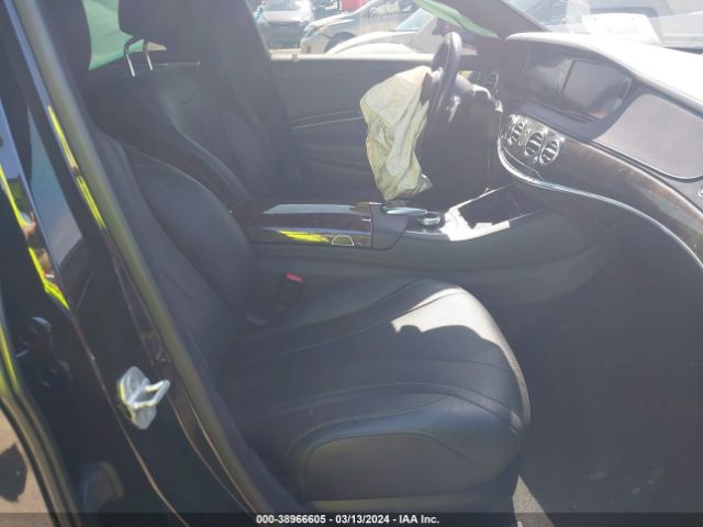 WDDUG8FB6FA179481 Mercedes-Benz S 550 4matic