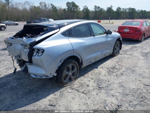 2022 FORD MUSTANG MACH-E 3FMTK1RM0NMA38802 Photo 3