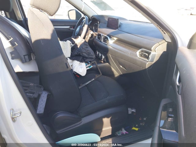 Mazda CX-5 SPORT 2018 JM3KFBBM0J0379433 Image 5