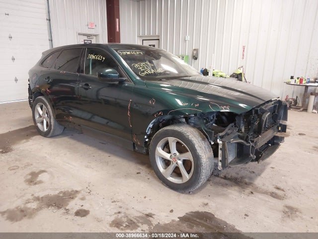 2018 JAGUAR F-PACE SADCJ2GX7JA235858 Photo 0