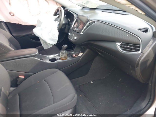 Chevrolet MALIBU LT 2019 1G1ZD5ST0KF110779 Image 5