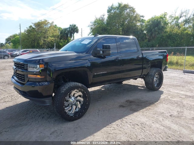 38966728 :رقم المزاد ، 3GCPCPEH7JG144266 vin ، 2018 Chevrolet Silverado 1500 Custom مزاد بيع