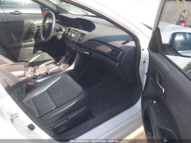 1HGCR2F56GA157703 Honda Accord Sport