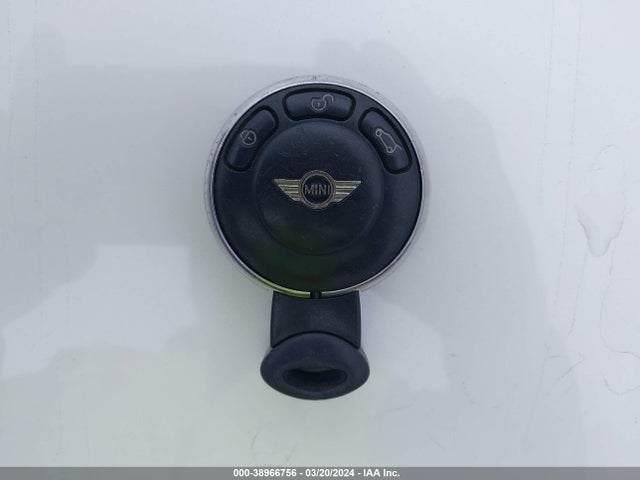 2011 MINI COOPER COUNTRYMAN WMWZB3C53BWH95099 Photo 10