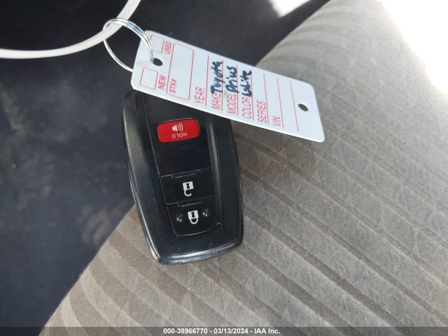 Toyota Prius Two Eco 2017 JTDKARFU0H3043042 Image 11