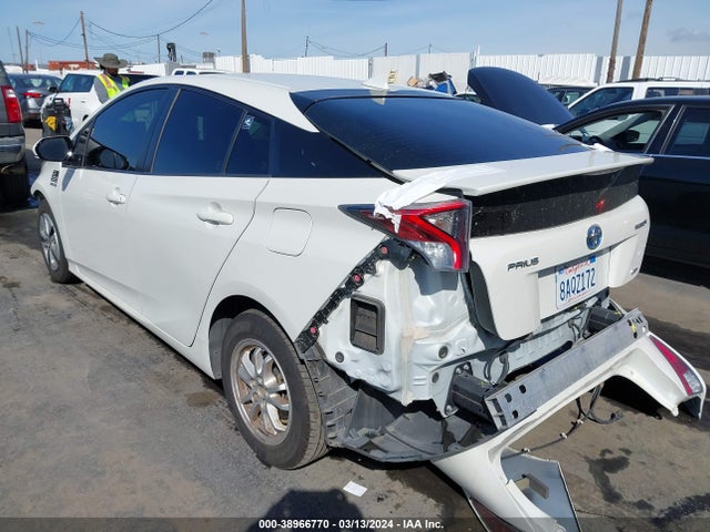 Toyota Prius Two Eco 2017 JTDKARFU0H3043042 Image 3