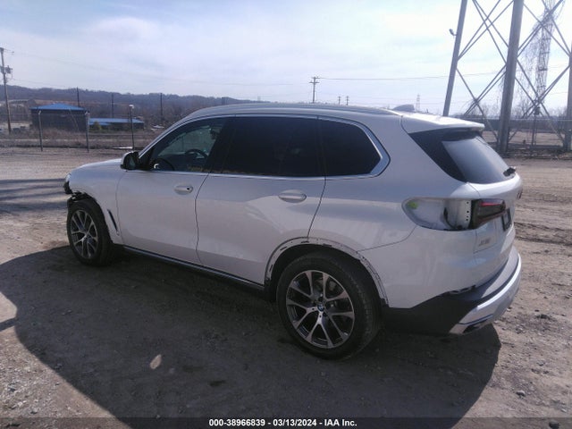 BMW X5 Xdrive40i 2021 5UXCR6C08M9E73956 Image 3