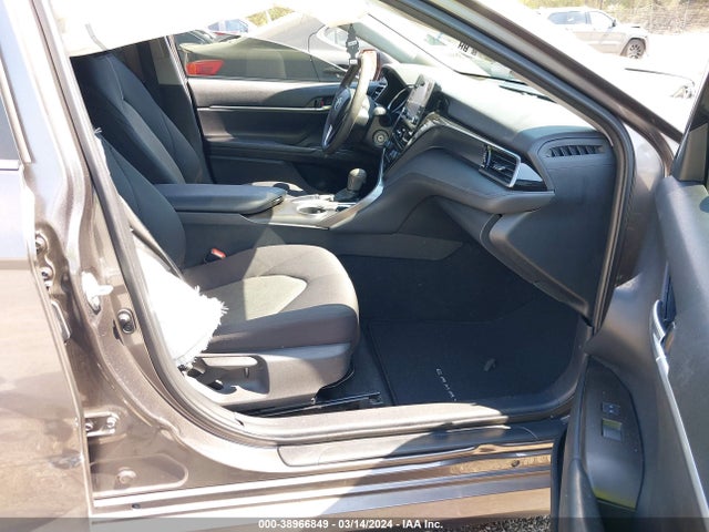 Toyota CAMRY LE 2022 4T1C11AK9NU621040 Image 5