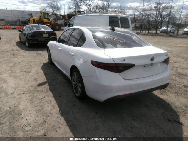 ZARFANBN9N7663911 Alfa Romeo Giulia Ti Awd