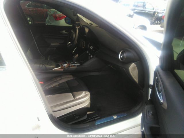 ZARFANBN9N7663911 Alfa Romeo Giulia Ti Awd
