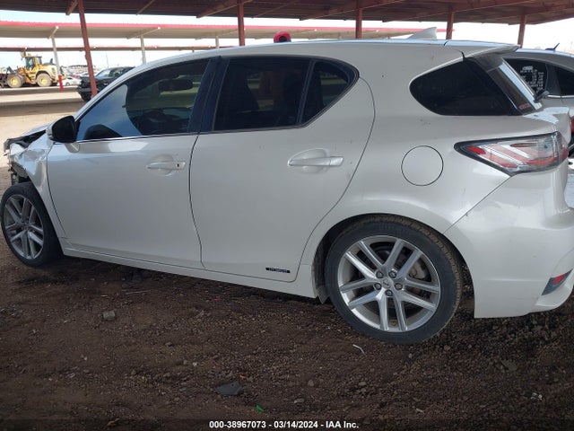 JTHKD5BH9H2290847 Lexus CT 200H