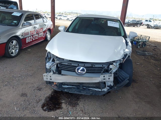 JTHKD5BH9H2290847 Lexus CT 200H