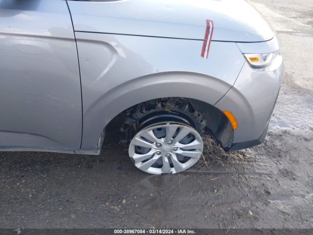 KNDJ23AU6N7810748 KIA SOUL LX