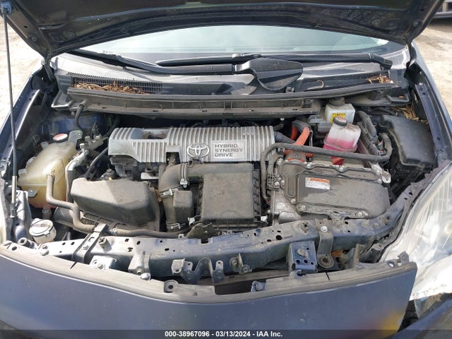 Toyota Prius Two 2015 JTDKN3DU5F0452012 Image 10