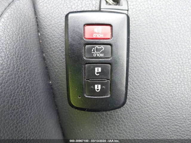 Toyota RAV4 SE 2016 JTMJFREVXGD179047 Image 11