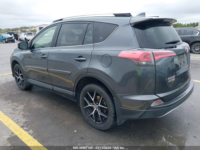 Toyota RAV4 SE 2016 JTMJFREVXGD179047 Image 3