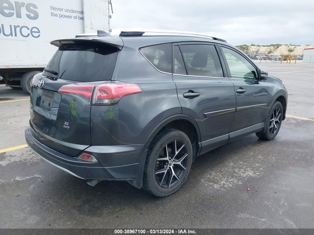 Toyota RAV4 SE 2016 JTMJFREVXGD179047 Image 4