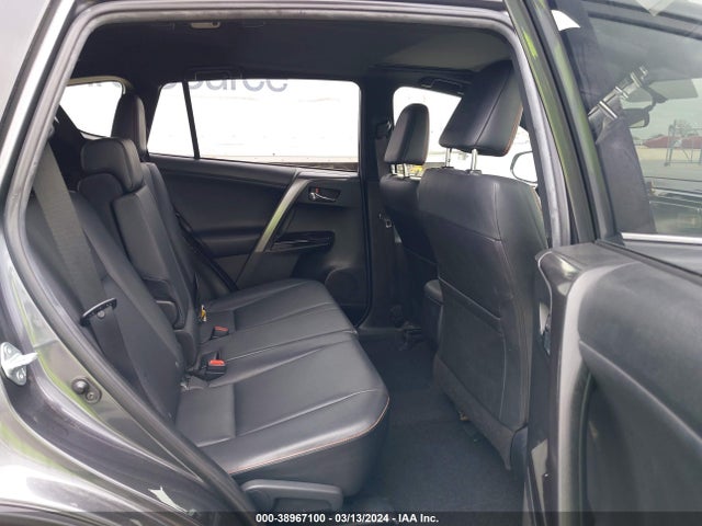 Toyota RAV4 SE 2016 JTMJFREVXGD179047 Image 8