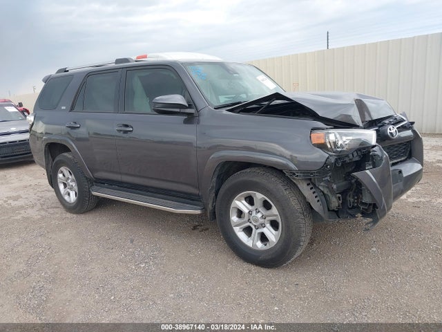 Toyota 4RUNNER SR5 2022 JTEEU5JR0N5262319 главное изображение